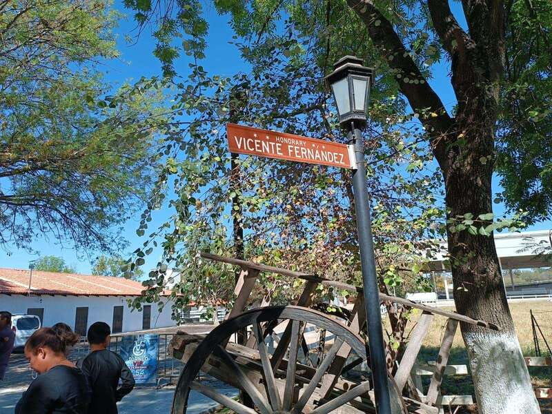 from-guadalajara-to-chapala-lake-funny-and-cultural-tour