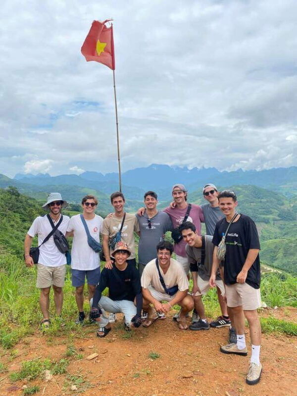 from-ha-giang-discovery-2-days-1-night-with-easy-rider