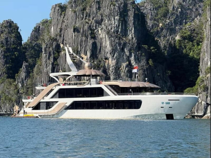 From Ha Noi- Explore Lan Ha Bay & Cat Ba in unique way - Key Points