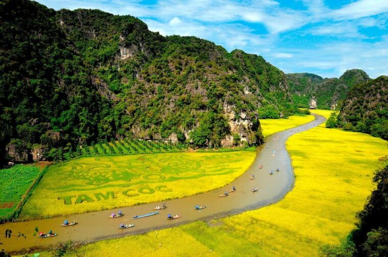 from-ha-noi-hoa-lu-tam-coc-trang-an-mua-cave