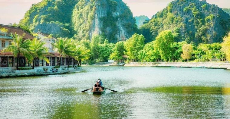 from-ha-noi-hoa-lu-tam-coc-trang-an-mua-cave