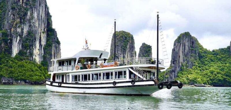 from-hanoi-1-day-halong-bay-cruise-with-big-small-groups-2