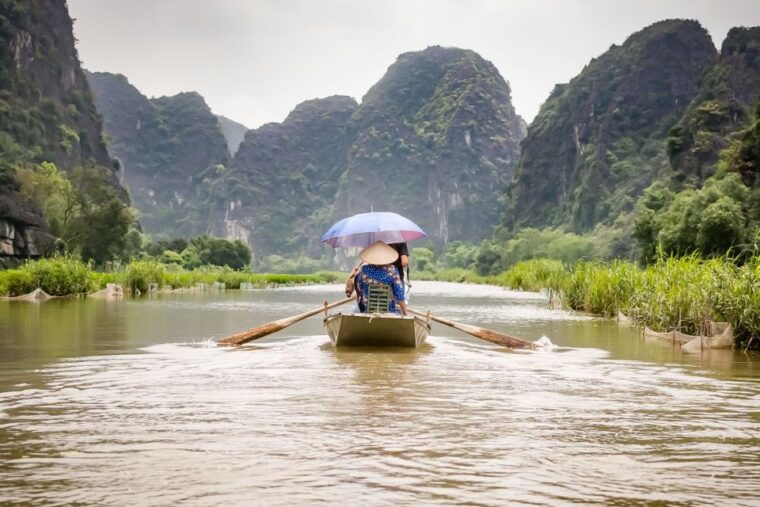 from-hanoi-1-day-ninh-binh-highlight-small-big-group-tour
