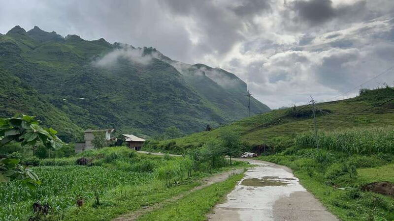 from-hanoi-2-day-ha-giang-loop-motorbike-adventure-trip