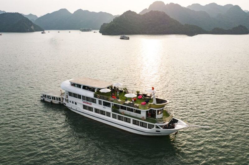 from-hanoi-2-day-halong-bay-cruise-with-meals