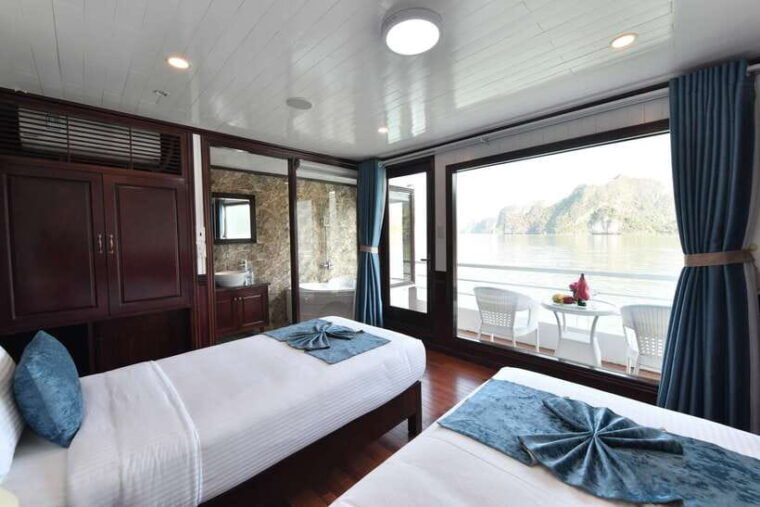 from-hanoi-2-day-halong-sapphire-cruise-with-balcony-cabin