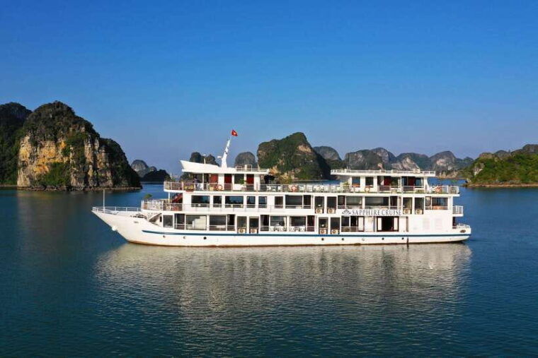 from-hanoi-2-day-halong-sapphire-cruise-with-balcony-cabin