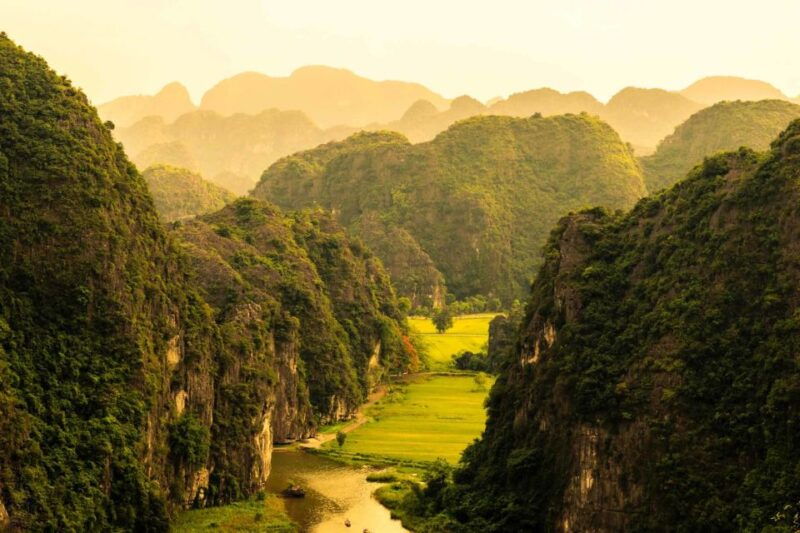 from-hanoi-2-day-ninh-binh-tour-with-accommodation-meals