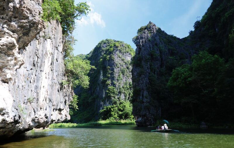 from-hanoi-2-day-ninh-binh-tour-with-accommodation-meals