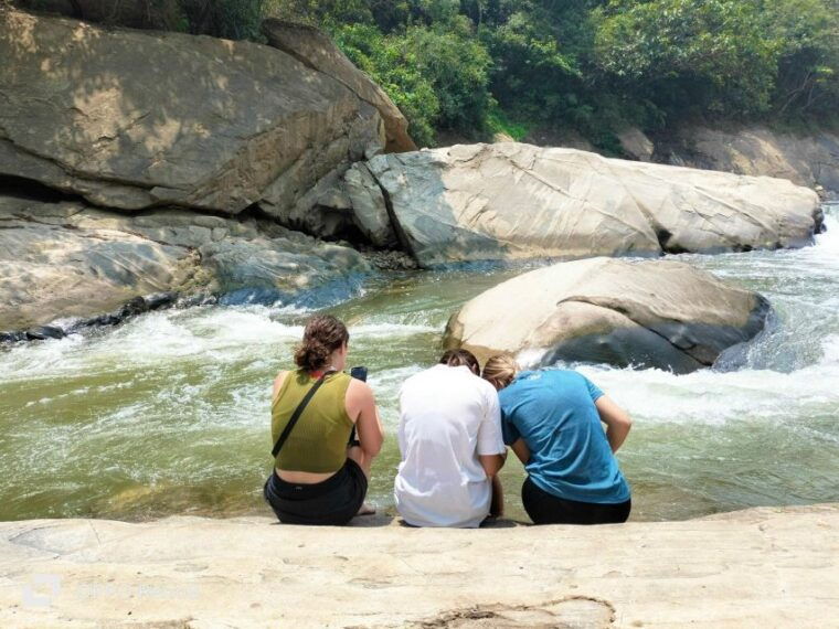 from-hanoi-2-day-sapa-fansipan-and-muong-hoa-valley-tour