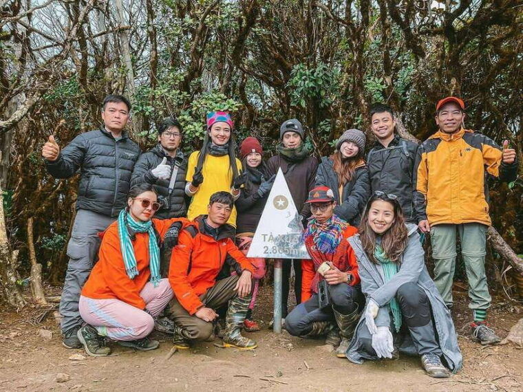 from-hanoi-2-day-ta-xua-trekking-adventure