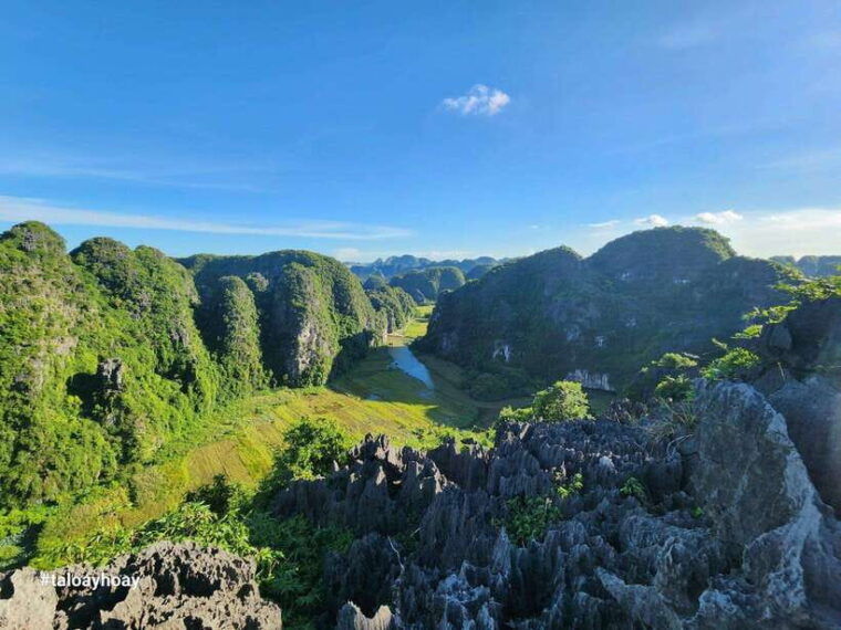 from-hanoi-2-day-trip-ninh-binh-ha-long-bay-trip