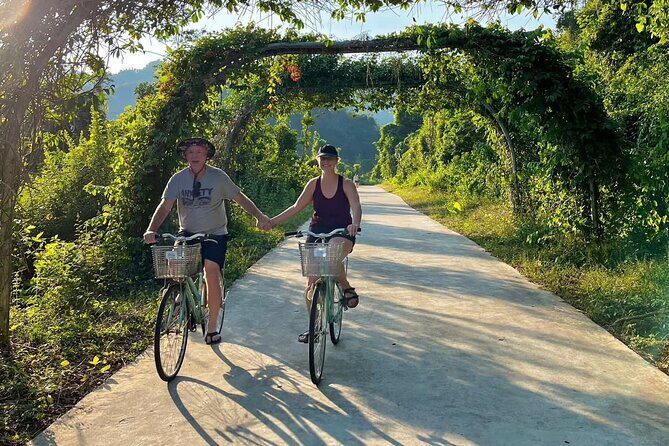From Hanoi: 2 Days Adventure in the National Park and Lan Ha Bay - A Closer Look at the Itinerary