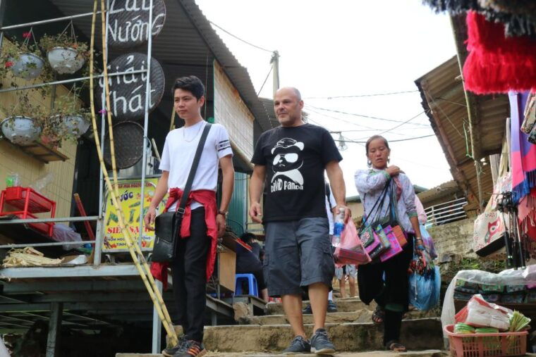 from-hanoi-2-nights-2-days-sapa-tour-by-overnight-train