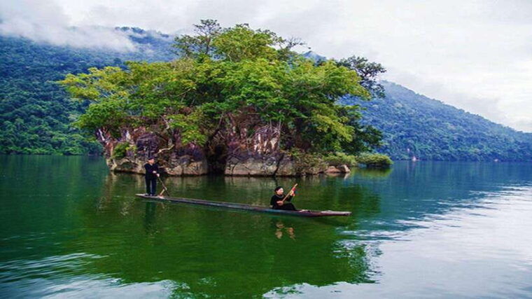 from-hanoi-3-day-cao-bang-waterfalls-lakes-villages-tour