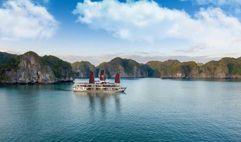 from-hanoi-3d2n-ha-long-lan-ha-bay-by-amanda-luxury-cruise