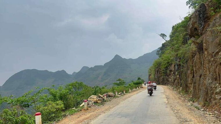 from-hanoi-4-day-ha-giang-loop-car-tour-plus-edited-video
