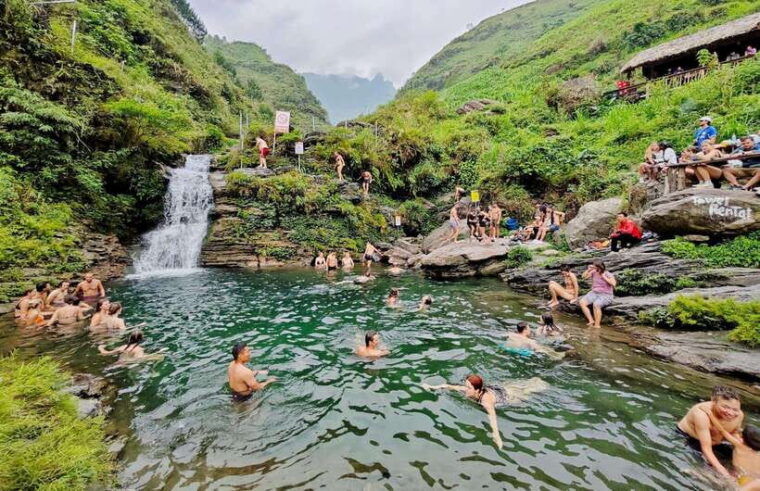 from-hanoi-4-day-ha-giang-loop-tour-with-easy-rider