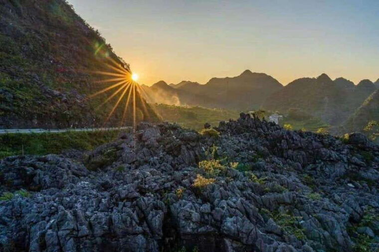 from-hanoi-5-day-ha-giang-cao-bang-and-ba-be-lake-tour