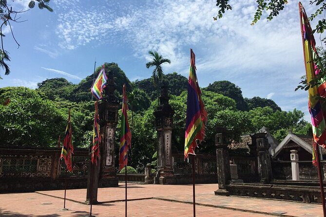 From Hanoi: Deluxe Day Trip to Hoa Lu Ancient Capital, Tam Coc - What Sets This Tour Apart?