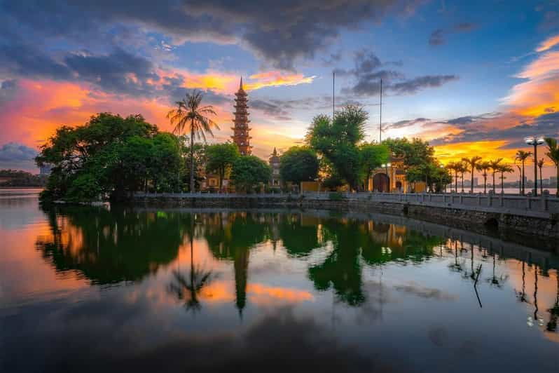 from-hanoi-discover-all-famous-places-for-1-day