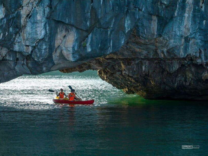 from-hanoi-explore-ha-long-bay-full-day