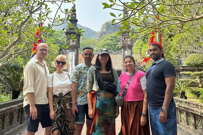 From Hanoi: Explore Hoa Lu, Trang An Grottoes & Mua Caves - Who Will Love This Tour?