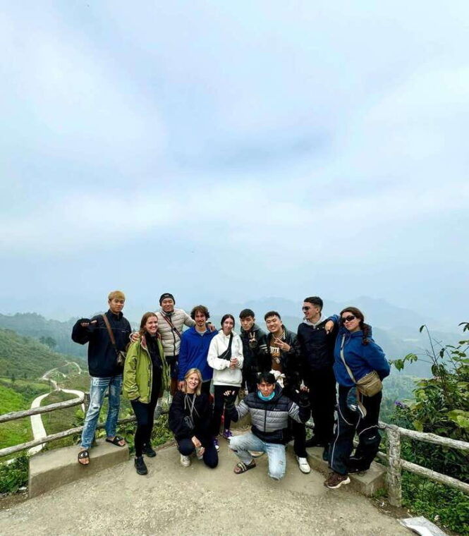 from-hanoi-ha-giang-3-day-group-motorcycle-tour