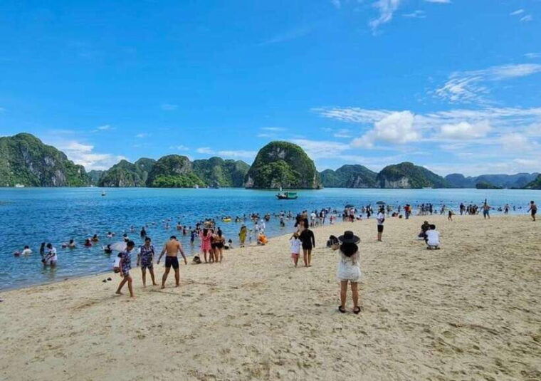 from-hanoi-ha-long-bay-day-cruise-with-kayaking-lunch