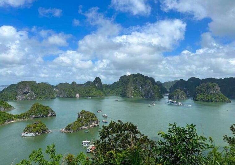 from-hanoi-ha-long-bay-day-cruise-with-kayaking-lunch