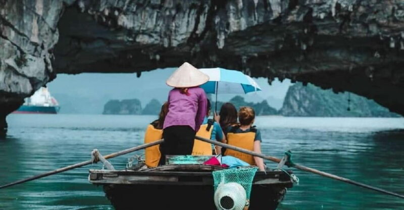 From Hanoi: Ha Long Bay Luxury Day Trip with Kayaking &Titop - Exploring Sung Sot Cave’s grandeur