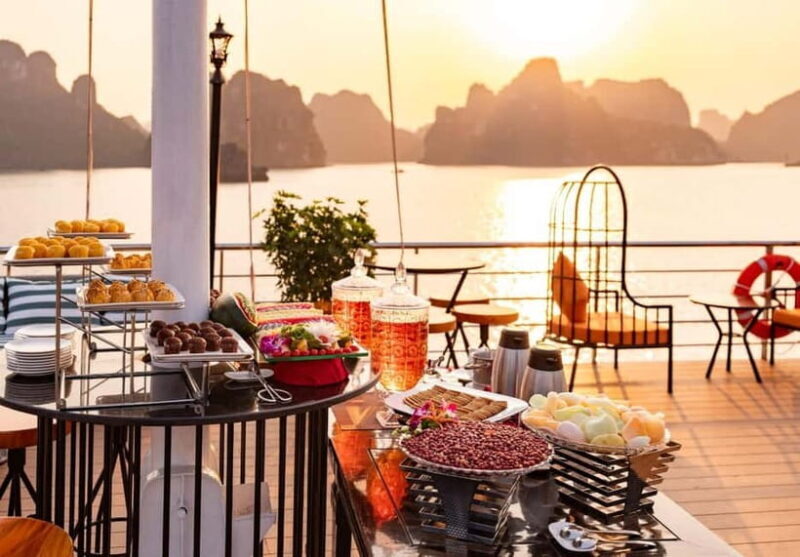 From Hanoi: Halong Bay BEST Day Cruise, Island, Caves, Kayak - From Hanoi: Halong Bay BEST Day Cruise, Island, Caves, Kayak  