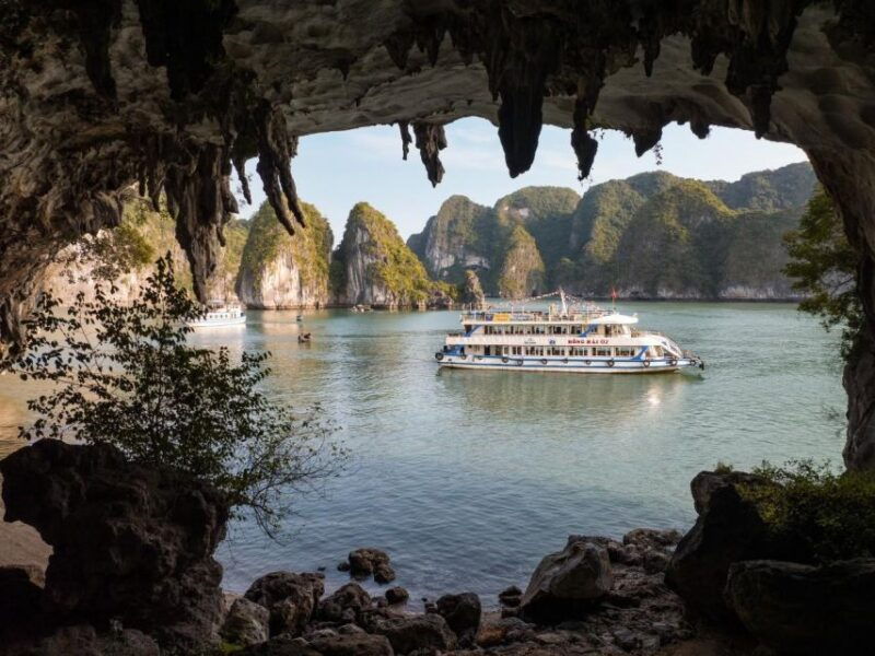from-hanoi-halong-bay-deluxe-cruise-day-trip