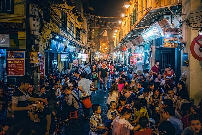 From Hanoi : Hanoi Motorbike Evening Food Tour - First Stop: Hanoi Old Quarter Food Stop