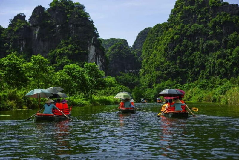 From Hanoi: Hoa Lu, Tam Coc/Trang An, Mua Cave Day Trip - Key Points