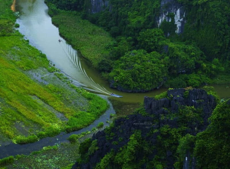 From Hanoi: Hoa Lu, Tam Coc/Trang An, Mua Cave Day Trip - The Mua Cave Climb & Panoramic Views