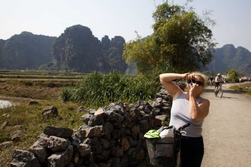 from-hanoi-hoa-lu-tam-coc-with-buffet-lunch-cycling