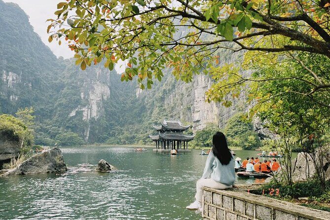 From Hanoi : Hoa Lu Trang An & Mua Cave Deluxe Small Group Tour - The Sum Up