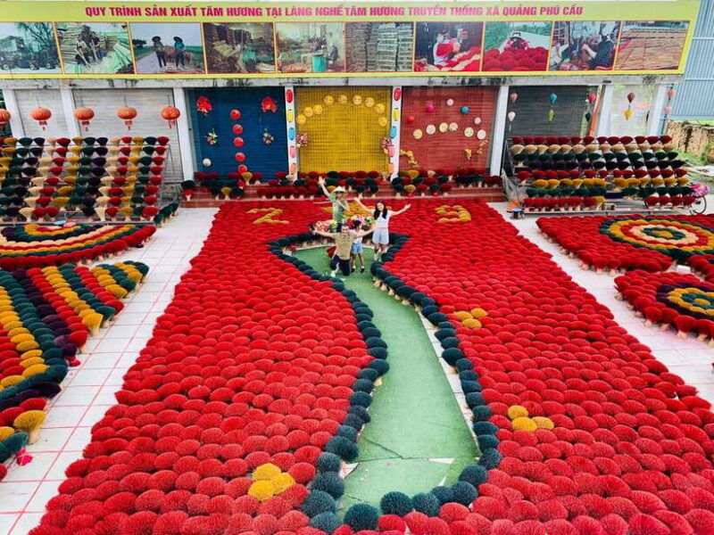 from-hanoi-incense-village-conical-hat-and-hathai-art-tour