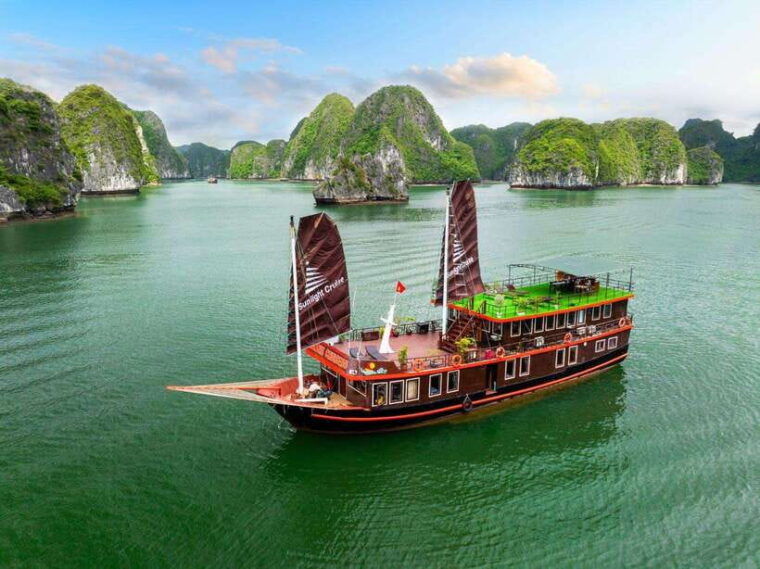 from-hanoi-lanha-halong-bay-2-days-tour-on-boat