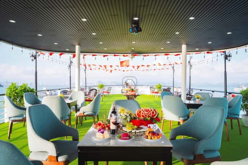 From Hanoi: Luxury Cruise Ha Long Bay Day Trip| Private Tour - Key Points