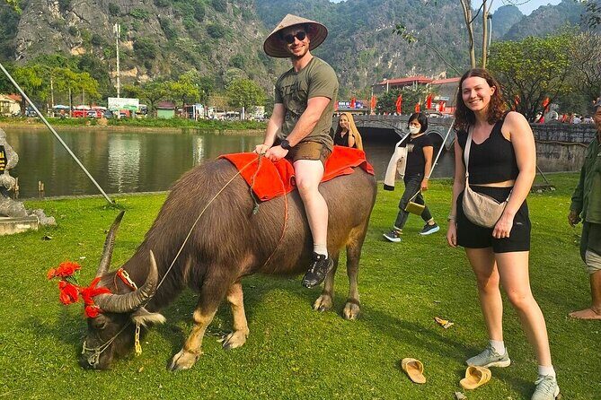 From Hanoi: Luxury Private Tour to Local Family, Tam Coc & Hoa Lu - Starting with the Practical: What This Tour Offers