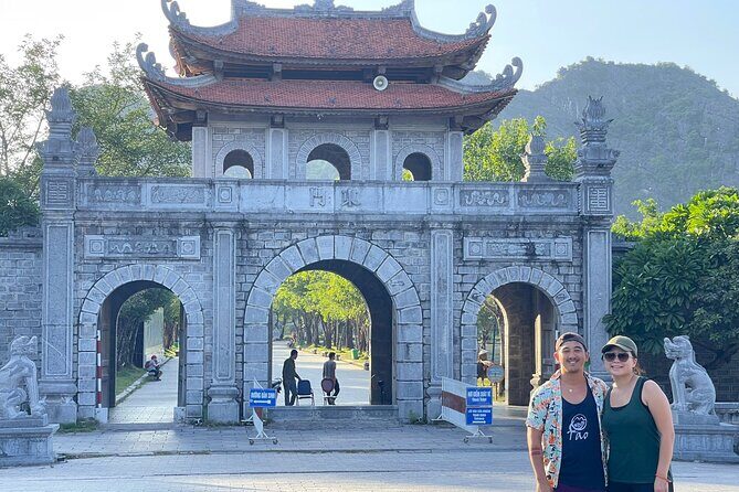 From Hanoi: Luxury Private Tour to Local Family, Tam Coc & Hoa Lu - Who Is This Tour Best For?