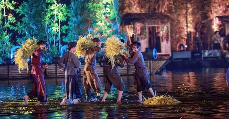 from-hanoi-multi-day-bike-tour-to-duong-lam-tonkin-show