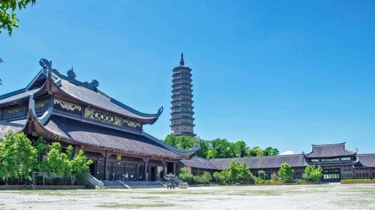 from-hanoi-ninh-binh-bai-dinh-pagoda-trang-an-mua-caves