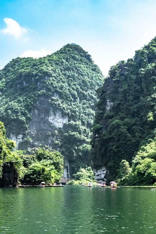from-hanoi-ninh-binh-bai-dinh-trang-an-mua-cave-tour-4