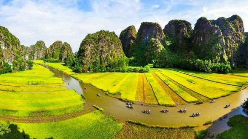 from-hanoi-ninh-binh-bai-dinh-trang-an-mua-caves-trip