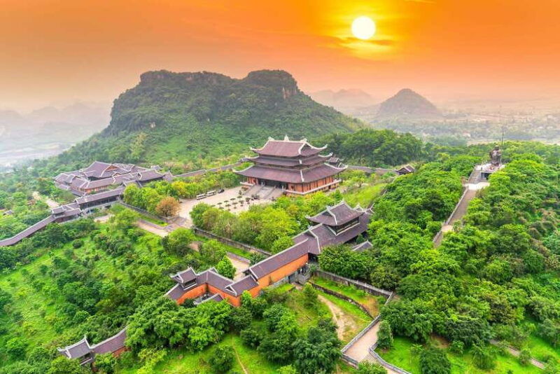 from-hanoi-ninh-binh-day-trip-with-buffet-lunch-bike