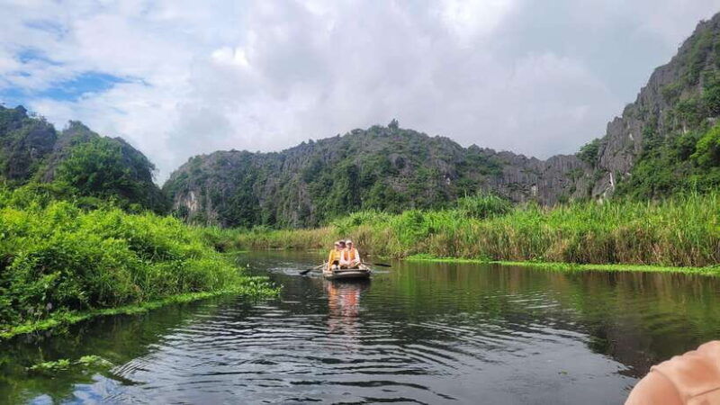 from-hanoi-ninh-binh-day-trip-with-buffet-lunch-bike