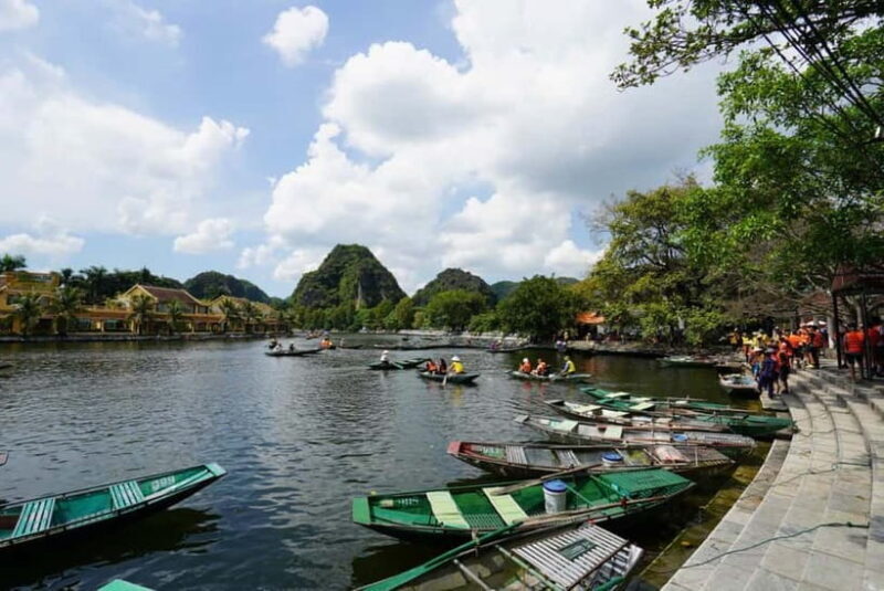From Hanoi: Ninh Binh Day Trip with Trang An and Mua Cave - Authentic Experiences and Hidden Details